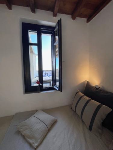 AC098A7F-8538-40AD-8591-86F4D01606B7_1_105_c